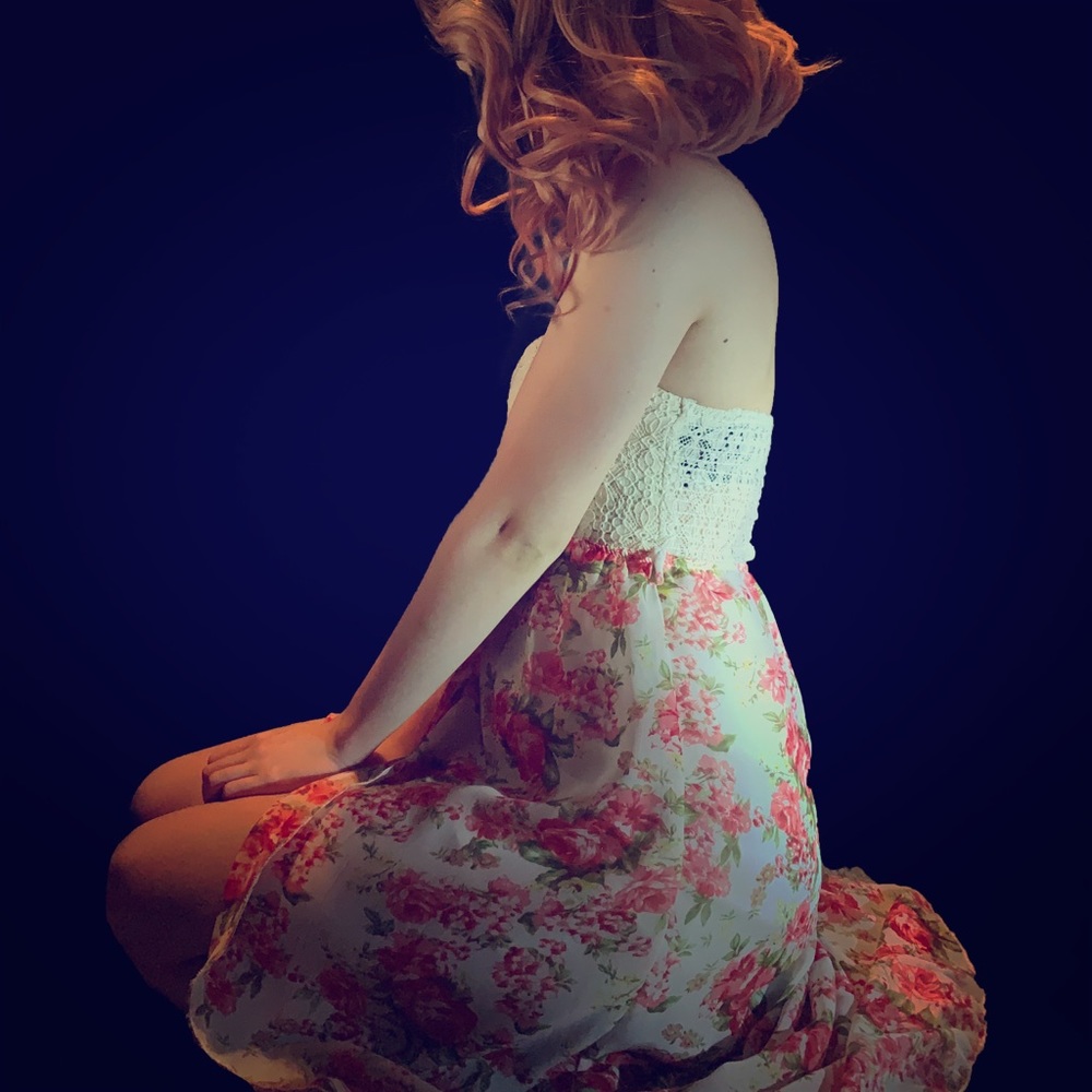 Floral strapless dress